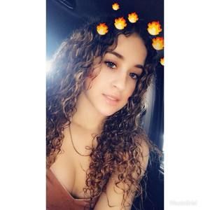 Meet your Posher, Tashira